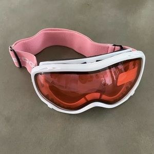 NWOT Snowledge Ski Goggles
